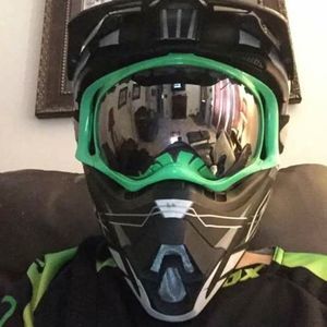 Meet your Posher, Titus